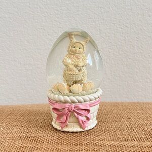 Vintage Department 56 Snowbunnies A Tisket, A Tasket Waterglobe 2” x 4.5”